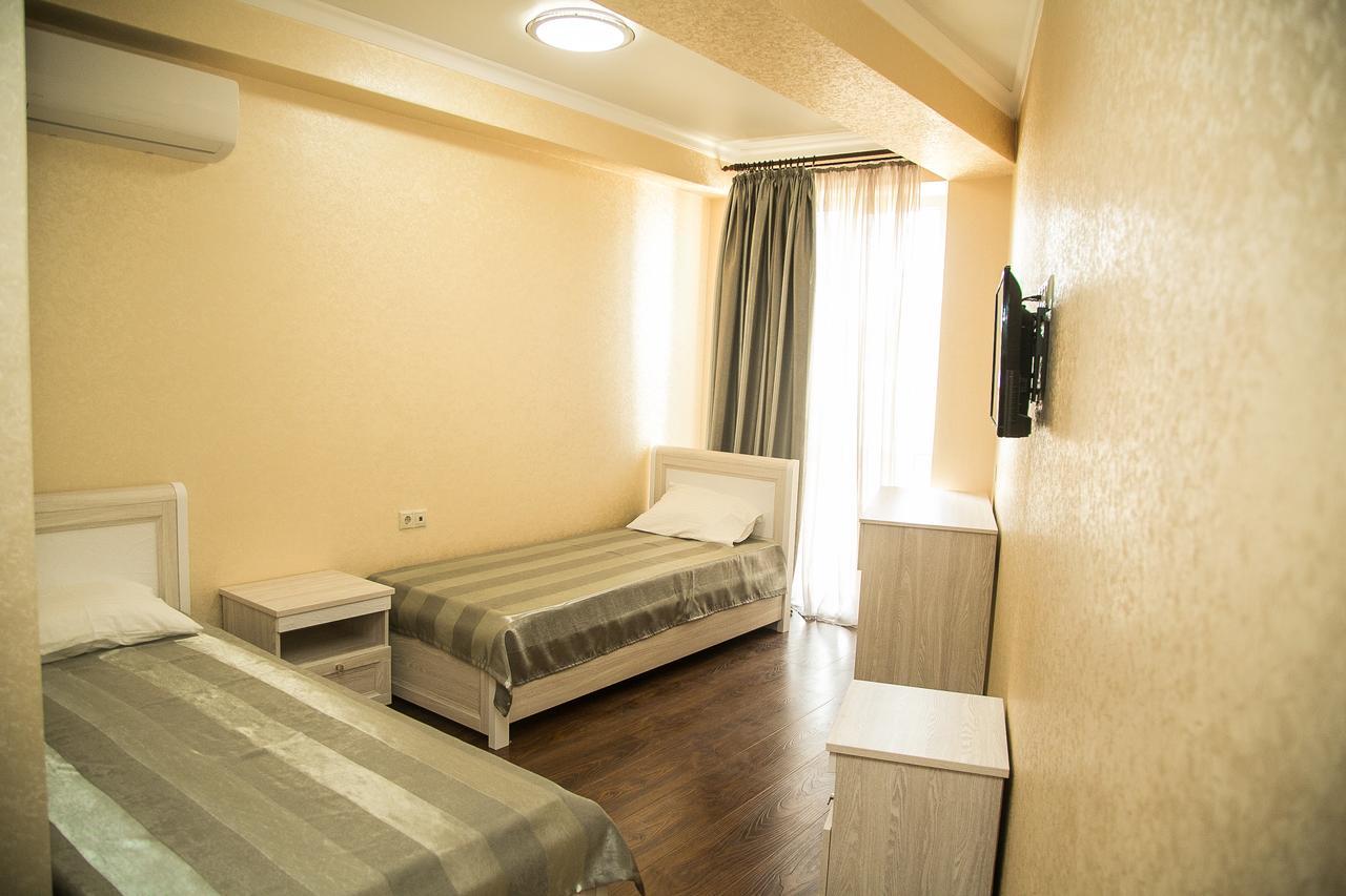 Gega Hotel Гагра Екстер'єр фото
