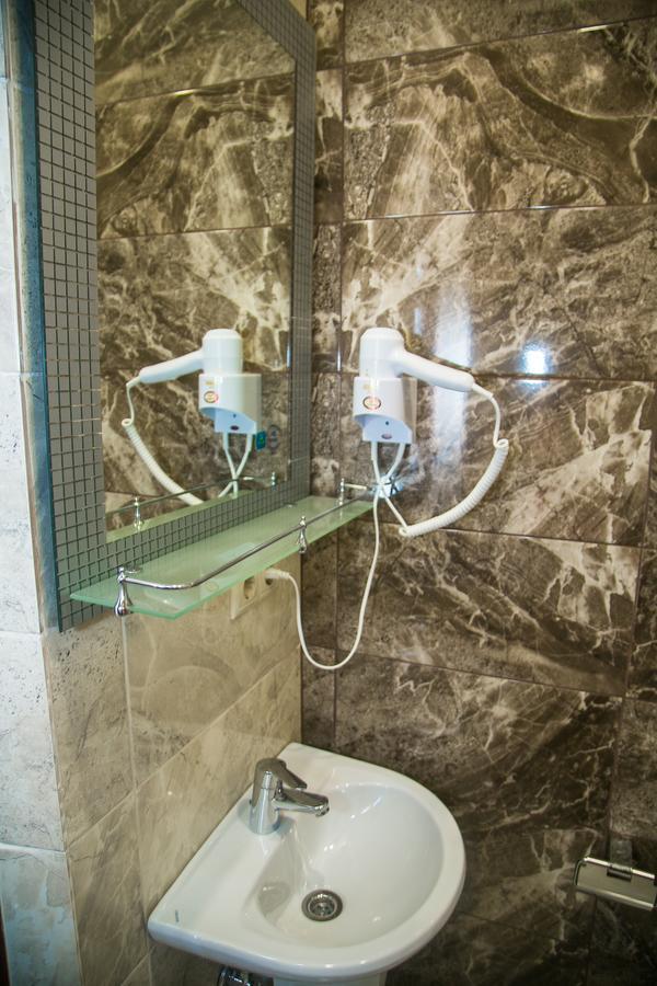 Gega Hotel Гагра Екстер'єр фото