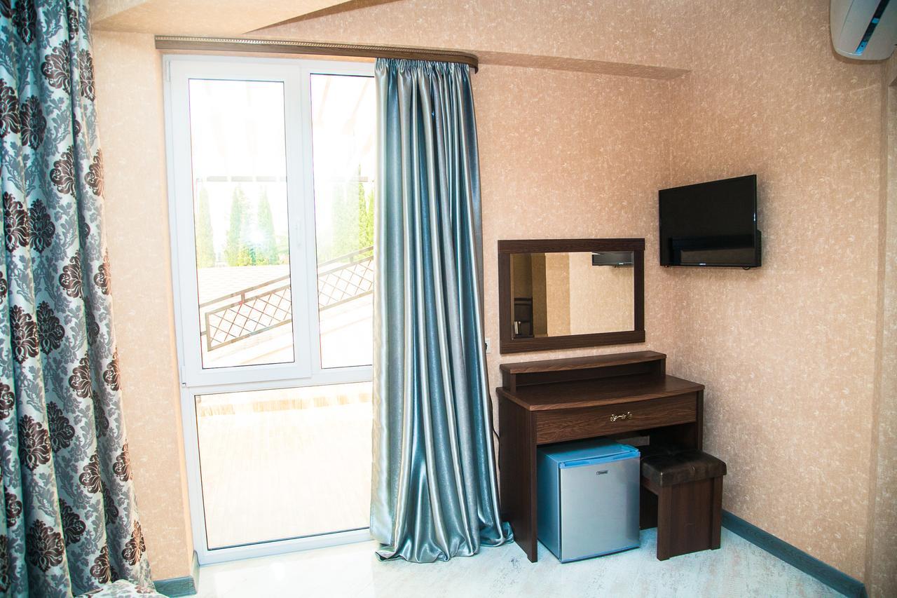 Gega Hotel Гагра Екстер'єр фото