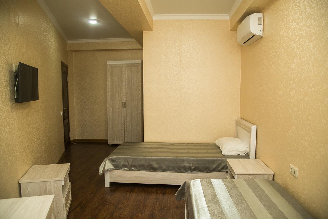 Gega Hotel Гагра Екстер'єр фото