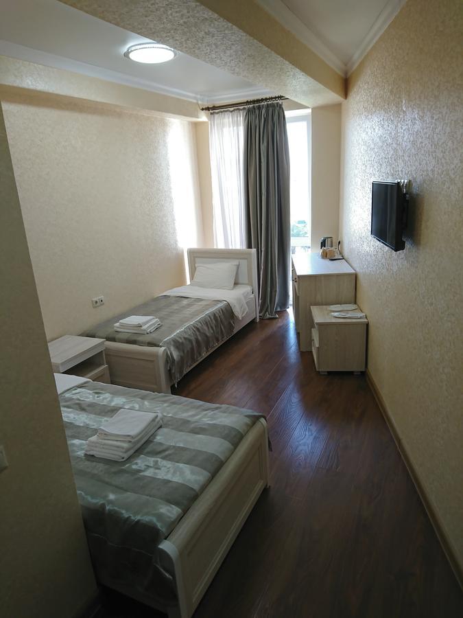 Gega Hotel Гагра Екстер'єр фото